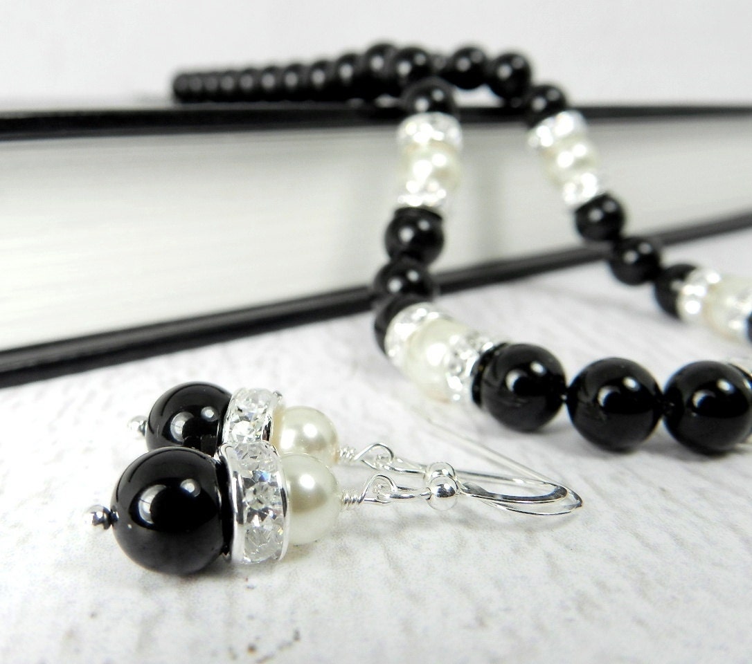 Black Pearl Bridesmaid Jewelry Set - Swarovski  Pearl Necklace Earrings Set w Rhinestones