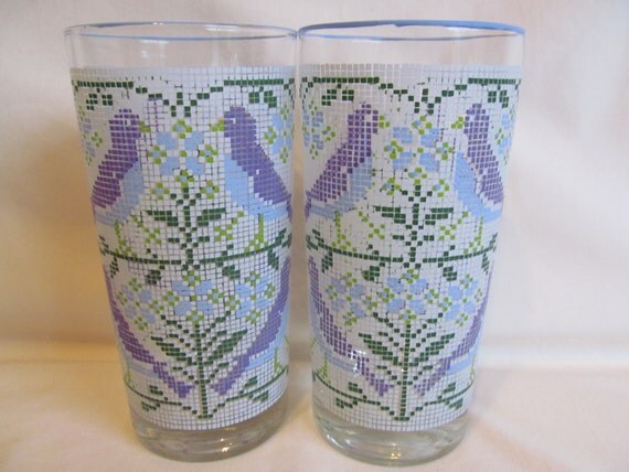 Vintage Pasinski Washington Glasses Bird Motif Blue Lavender
