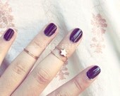 Set of 2 Gold Star Knuckle Rings / Midi Ring