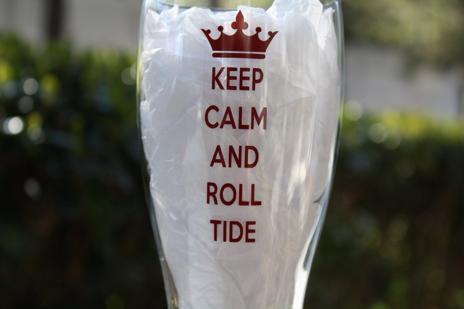 Keep Calm and Roll Tide University of Alabama Crimson Tide Pilsner Beer Glass with Alabama "A" Logo