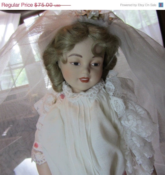 50% SALE 1988 Hamilton collection playing bride doll Maud Humphrey Bogart paintings doll