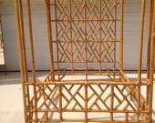 Vintage Faux Bamboo Chinese Chippendale Chinoiserie Rattan Palm Beach Hollywood Regency Mid Century Modern Canopy Bed Queen Headboard