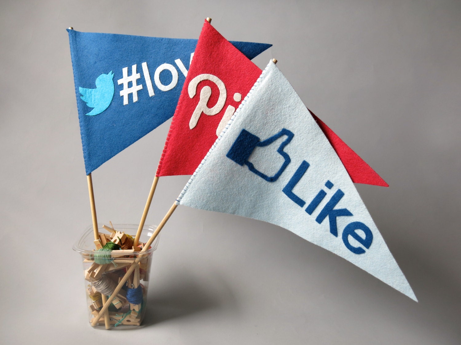Photobooth prop - Wedding Flags - Facebook Like it, Love it, Pinterest Pin it