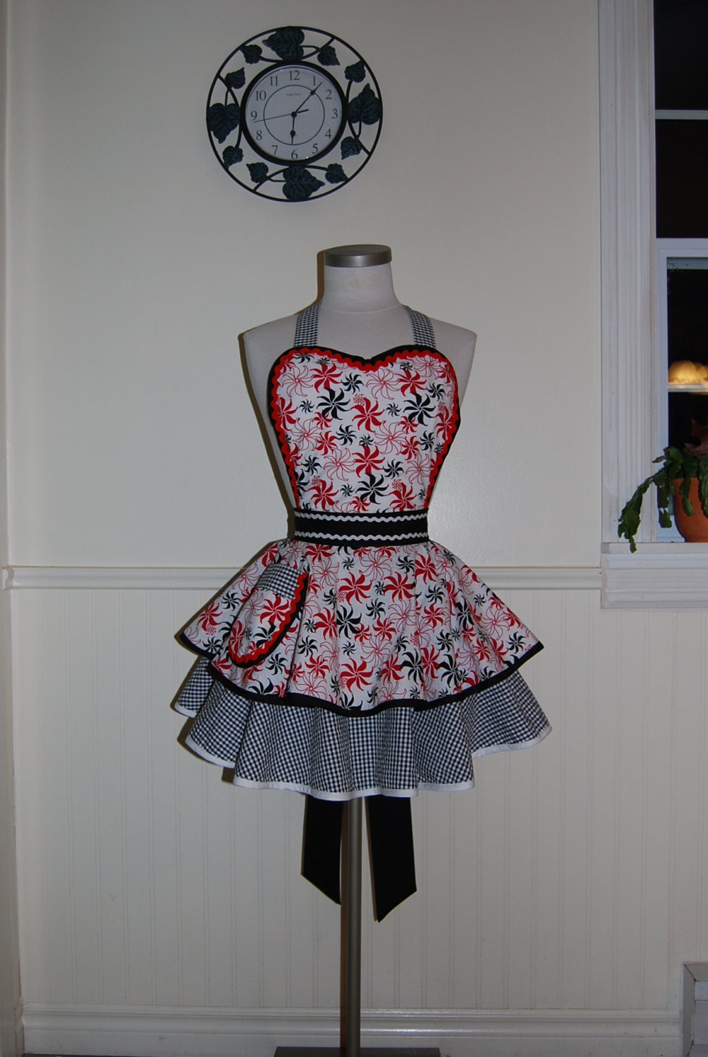 Red, White, and Black Pinup Full Retro 50s Circle Skirt Apron