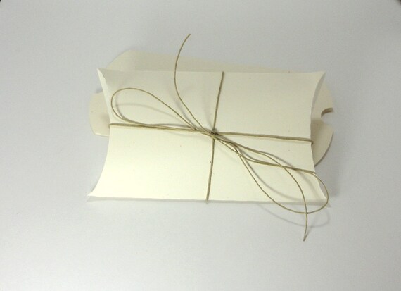 10 Large Recycled Pillow Box - Speckled Sand Il_570xn