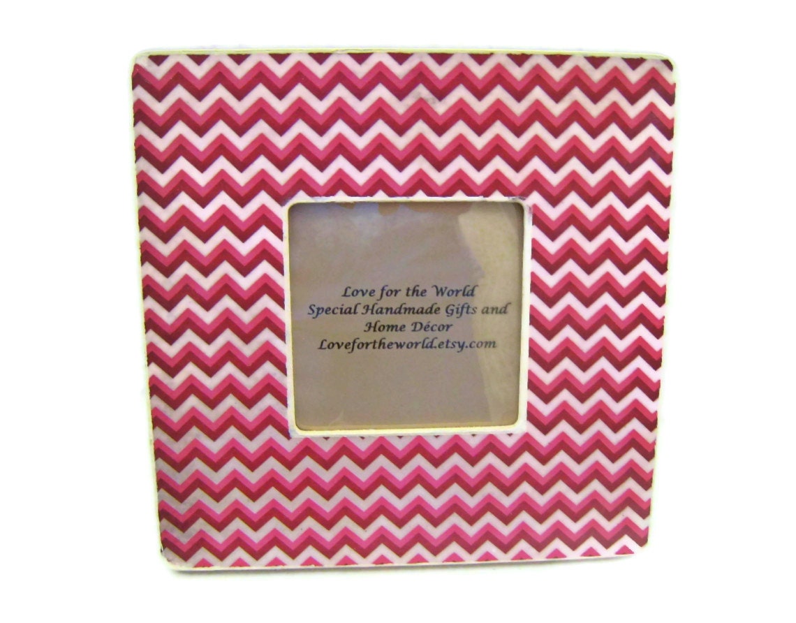 Red and Pink Chevron Picture Frame - Wooden Decoupage Frame in Pink, White, and Red Chevron - Home Decor and Housewares