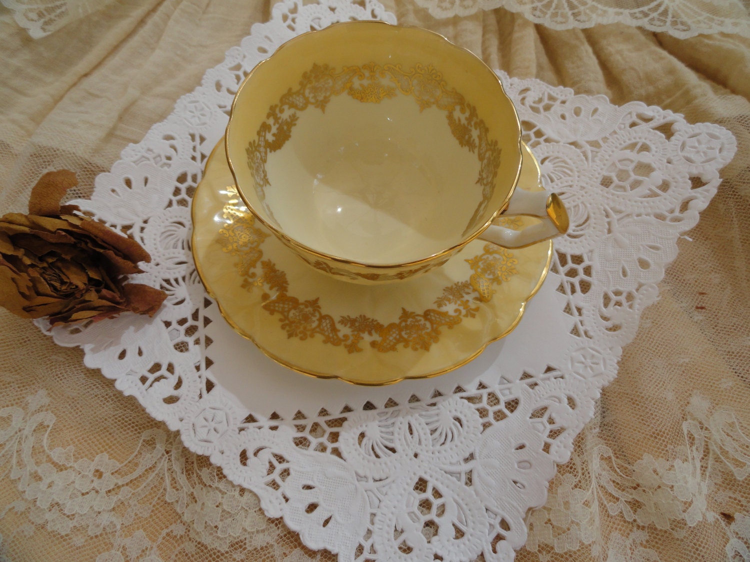 French Lace 8 inch SQUARE Paper Doilies Set of 25