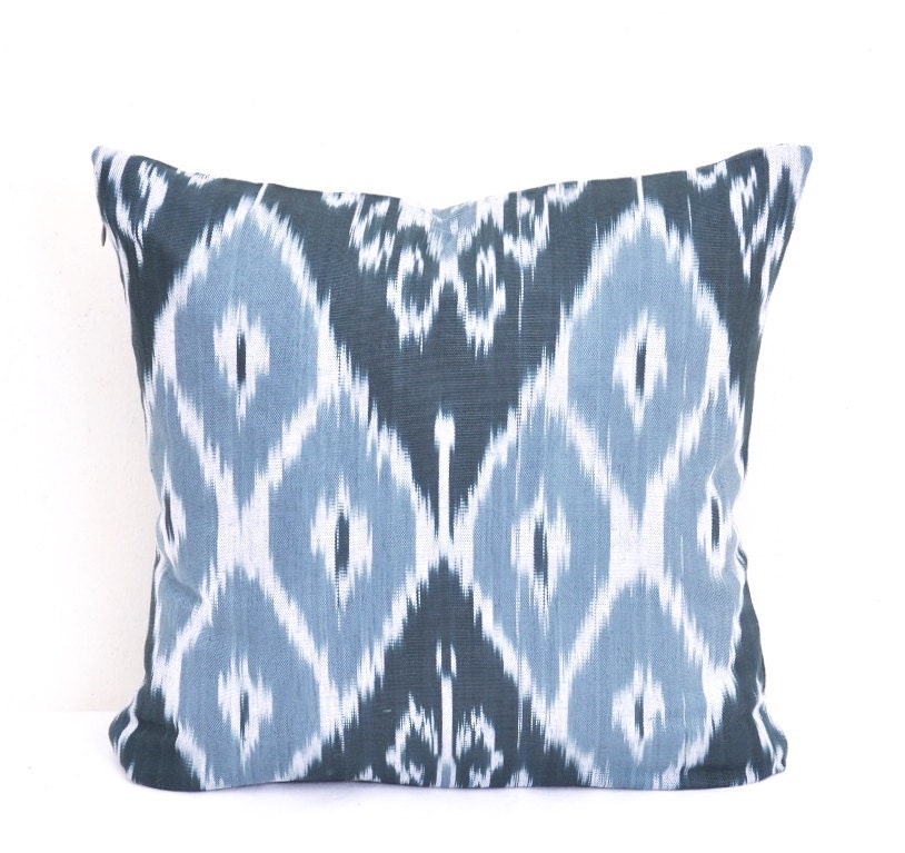 Set of 2 Organic cotton Ikat pillow covers