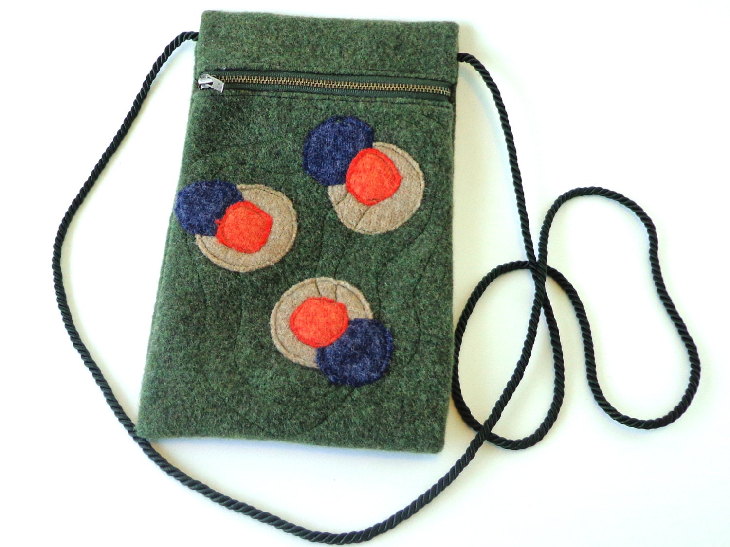 Upcycled cross body bag,  Crossbody bag, Hipster Bag / Purse, Sling Pouch, Shoulder bag made from a recycled green lambswool sweater