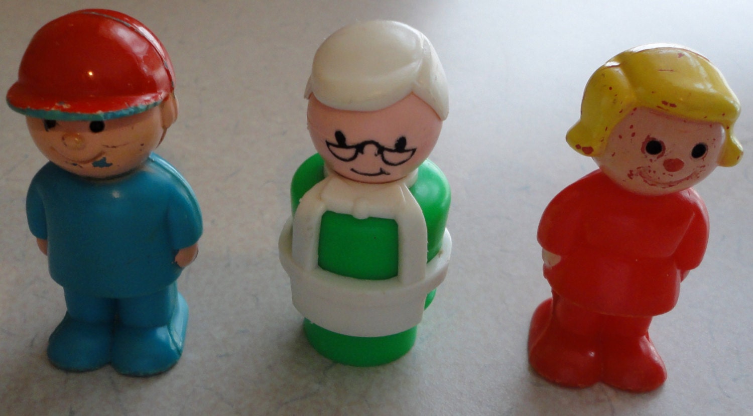 Vintage Children's 1986 Little People  Lot of 3 Toy Figures Durham Inc.