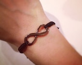 Infinity macrame bracelet