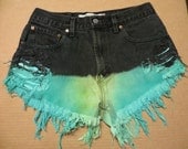 Black Highwaisted Levis Blue and Green Ombre