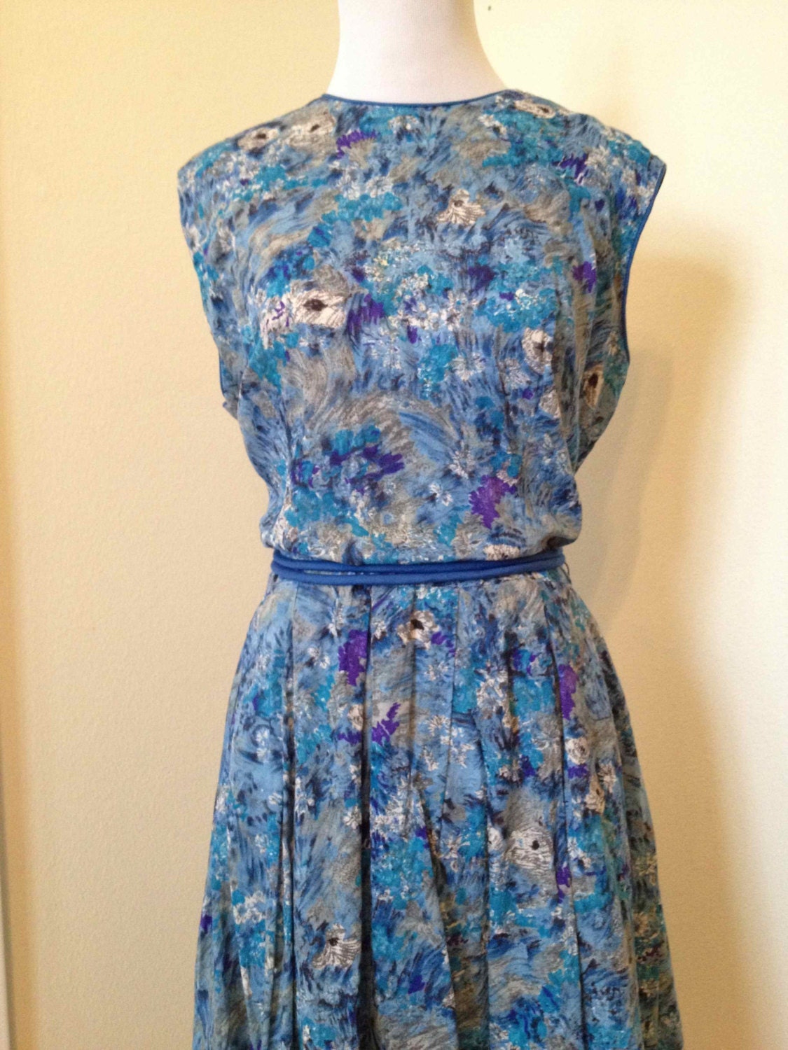 25% sale: 60s blue watercolor sleeveless cotton day dress