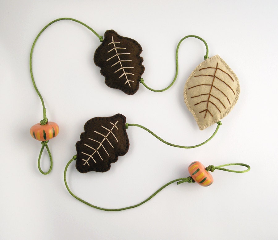 Autumn leaves garland - home decor, brown rustic wall hanging