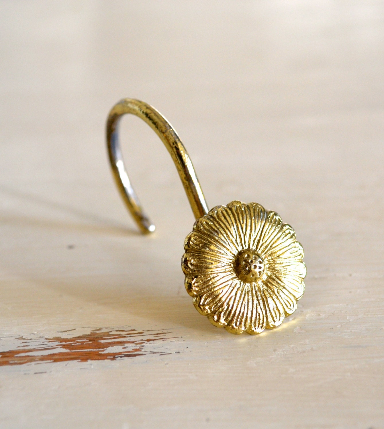 Vintage Gold Flower Metal Shower Curtain Hooks - Set of 12