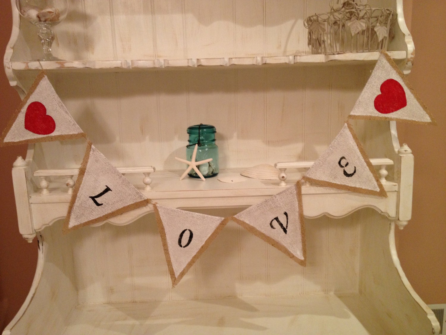 Love Burlap Bunting Banner, Wedding Bunting Banner, Photo Prop Bunting Banner,  Black Lettering with Red or Pink Hearts