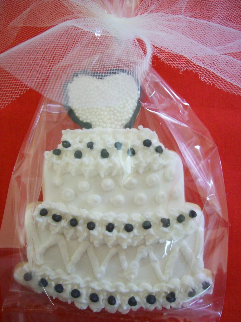Fancy Wedding Cake Favor - Tulle Bow