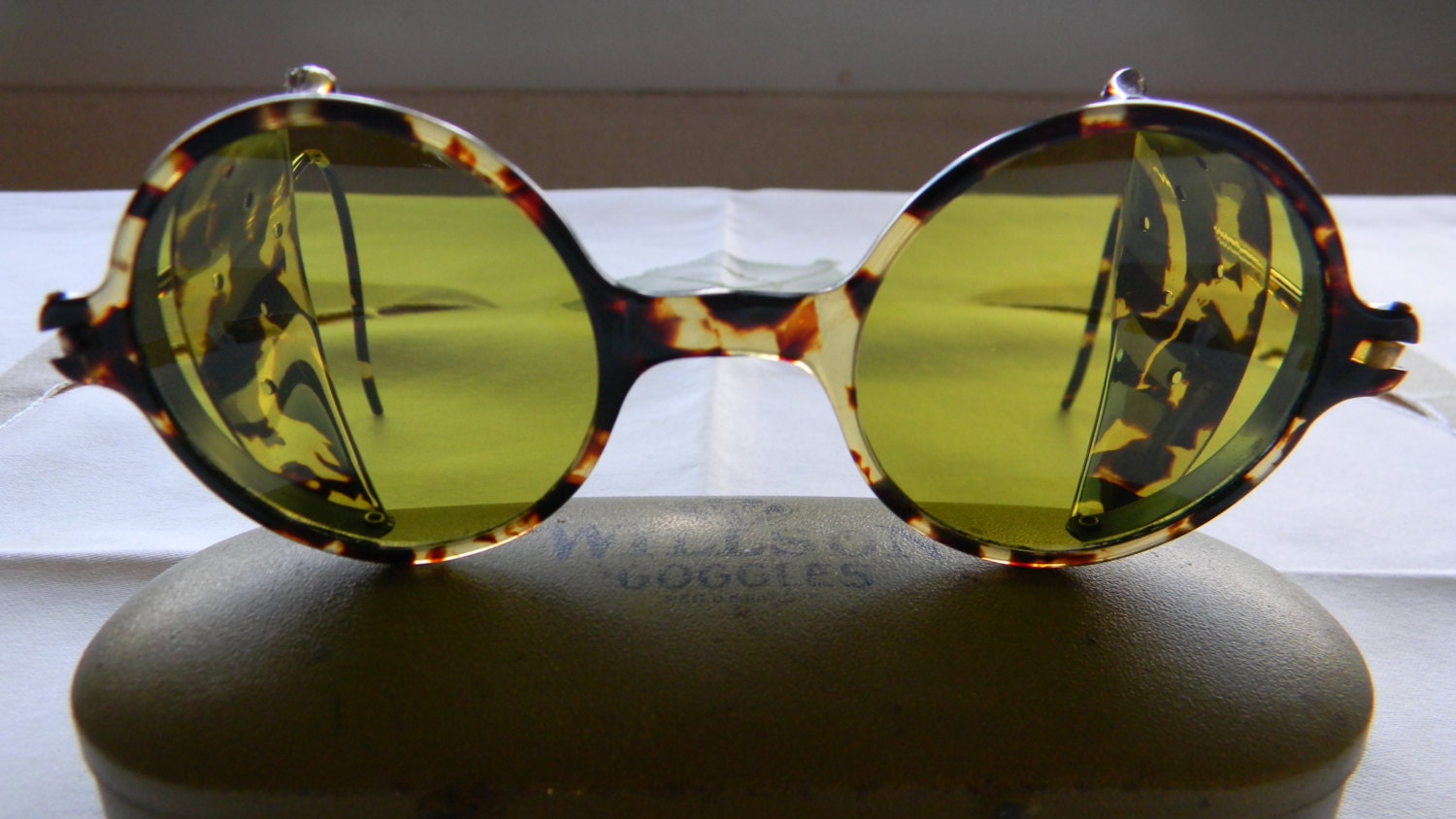 Willson goggles, vintage driving/sports, steampunk, quirky sunglasses VGC