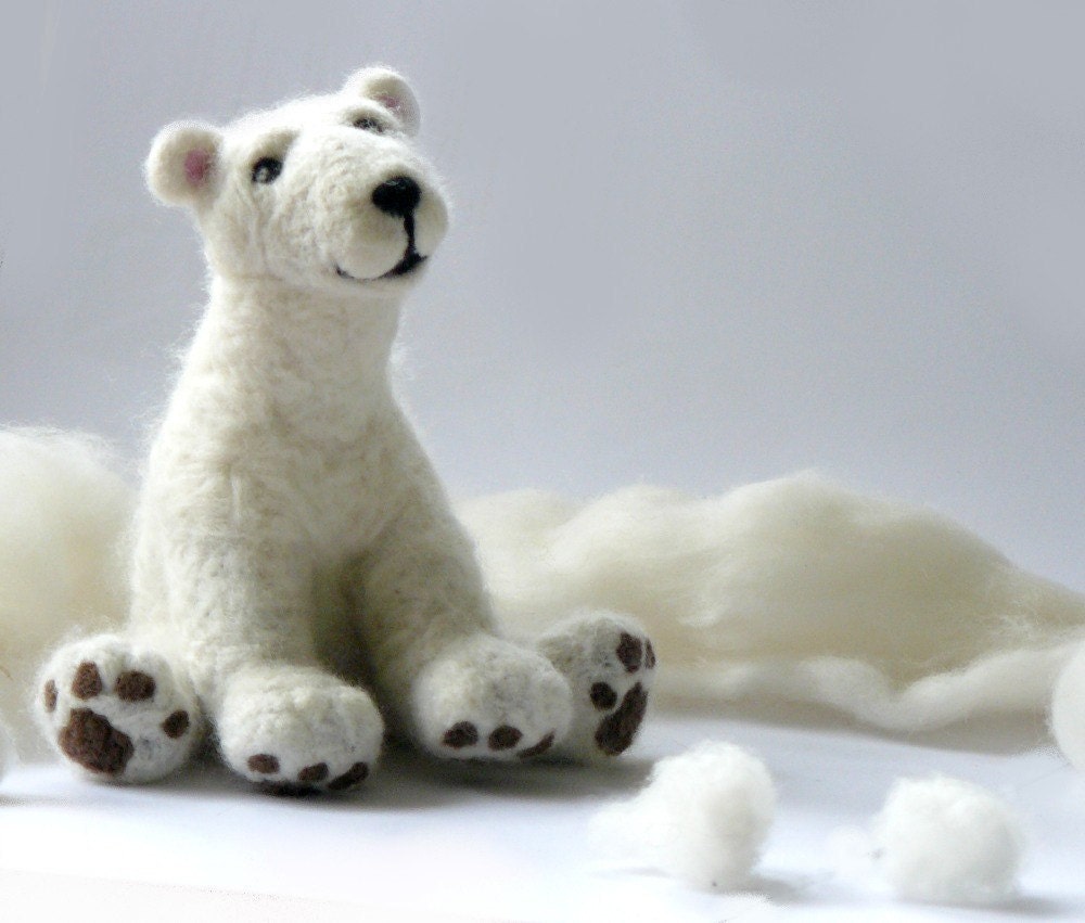 Needle felted polar bear, Felt Animal Natural, children toy, Made to order - AndreaFelting
