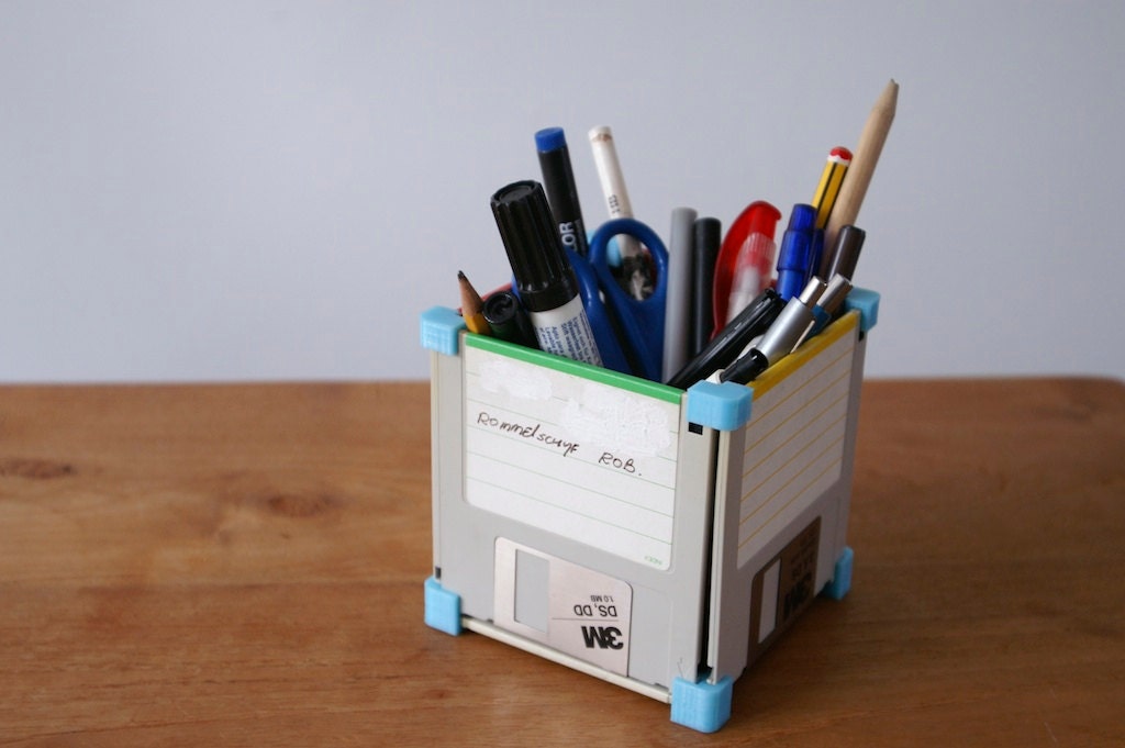 Floppy box