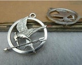 on sale -10pcs 25mm Antique Silver Lovely Smaller Bird Arrow Mocking Jay Hunger Game Hometown Tag Sign Charm Pendant