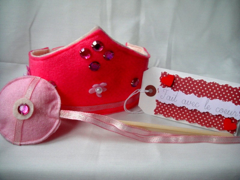 Princess birthday crown - Dress up pink felt crown and wand - Waldorf Fairy princess