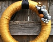 Yarn wreath