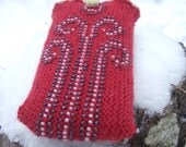 Cell phone case. Handmade, knitted of red Virgin wool with white and gray true glass beads.