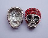 5pcs16x12x7mm silver bottom with red rhinestone alloy cavate skull bead, pave charm skull jewelry findings bracelet beads