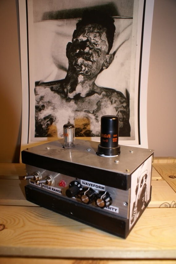 Tube synthesizer effect pedal. Ring Modulator Oscillator thing. Weird noise box circuit bent
