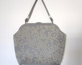 vintage 1940s 1950s pastel blue bag box frame purse rhinestone pearl bakelite beads Edwards tapestry handbag