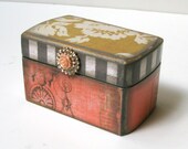 Mini Shabby Chic Hinged Trinket Box Treasure Box Treasure Chest Gift Box