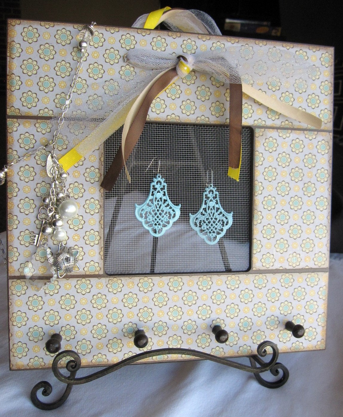 Custom designed jewelry holder to organize all your jewelry so it's on display to accessorize your next outfit.