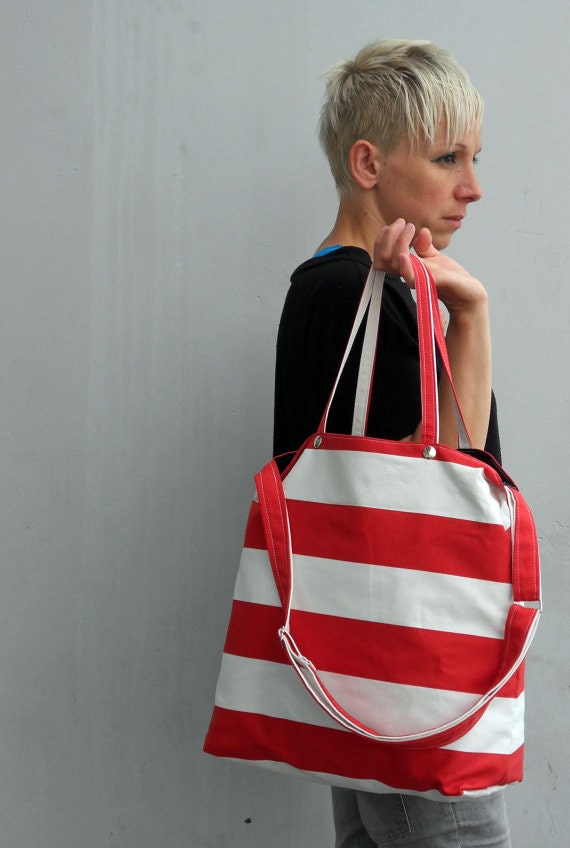 The Striped Tote bag in nautical canvas for Women / red and white cotton canvas