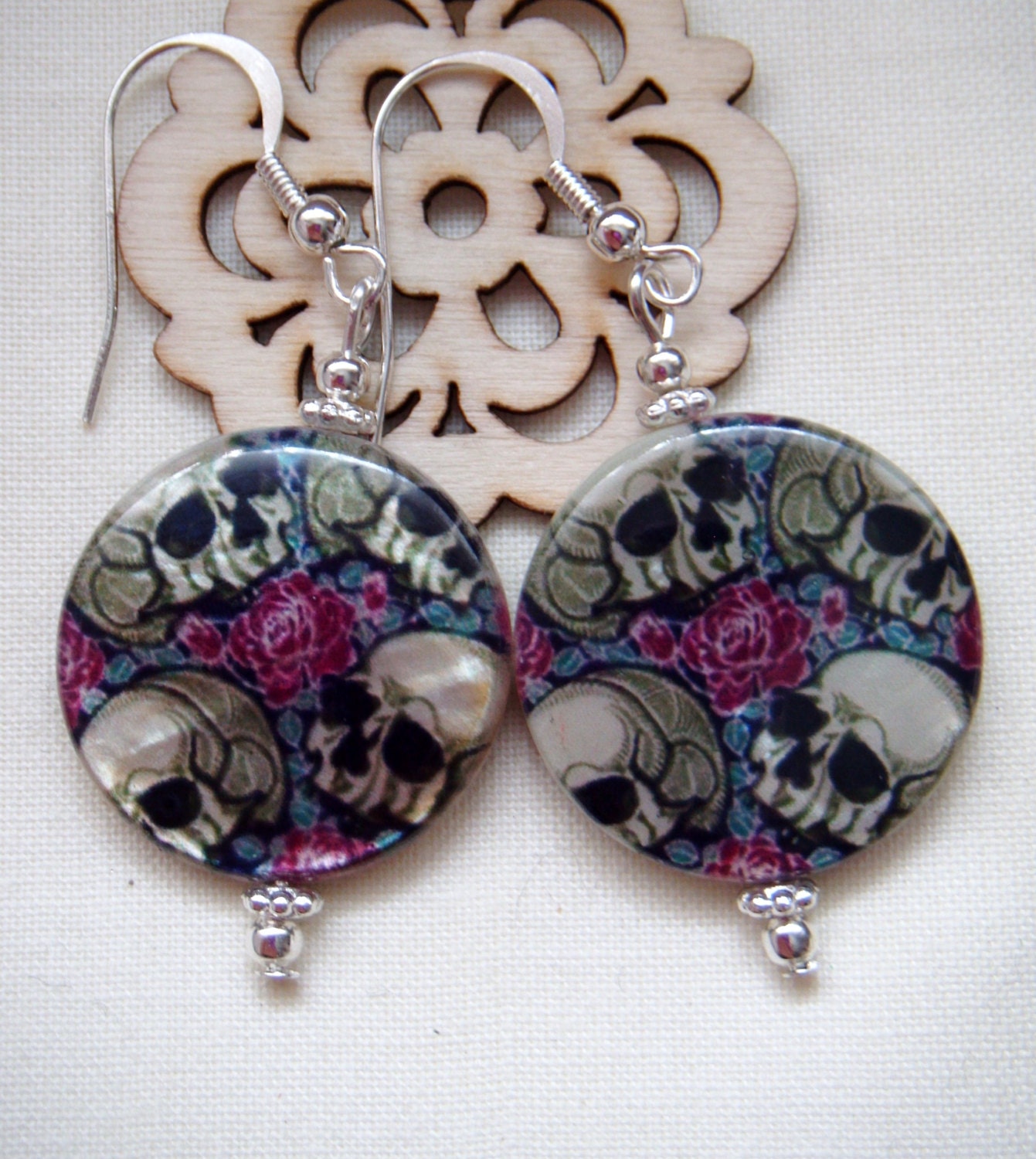 Painted Skull and Roses Tattoo Shell Disc Drop Earrings Silver-plated Hooks.