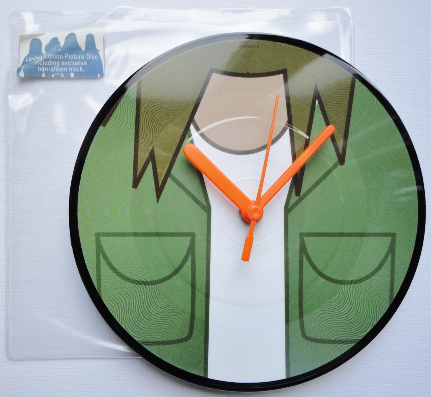 The Magic Numbers - Forever Lost 2005 Picture Disc Vinyl (7" 45rpm) Record Clock. Original, Collectable Vinyl Record.
