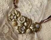 New VICTORIAN Style Fflowers BIB Statement NECKLACE Ombre'  Ribbon Tie Back