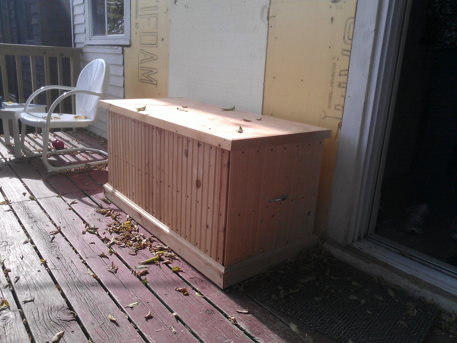 Patio Storage Bench, Wooden Deck Box, Solid Wood Construction