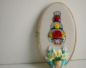 5 de Mayo - Flowery Frida  -  Frida Kahlo -  Fiber Art  -  Embroidery loop  -  Textile collage