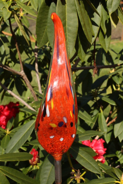 Deep Orange Glass Leaf Garden Art Sculpture Outdoor Decoration Garden Finial