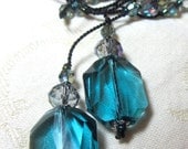 Lariat necklace