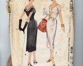 1950s Vintage Sewing Pattern McCalls 9818 Misses V Neck Slim Skirt Size 14 Bust 32 1954 50s
