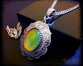 Mood Ring Necklace // Mood Necklace //  Mood Jewelry // Mood Stone // Color Changing // Gothic Victorian Jewelry