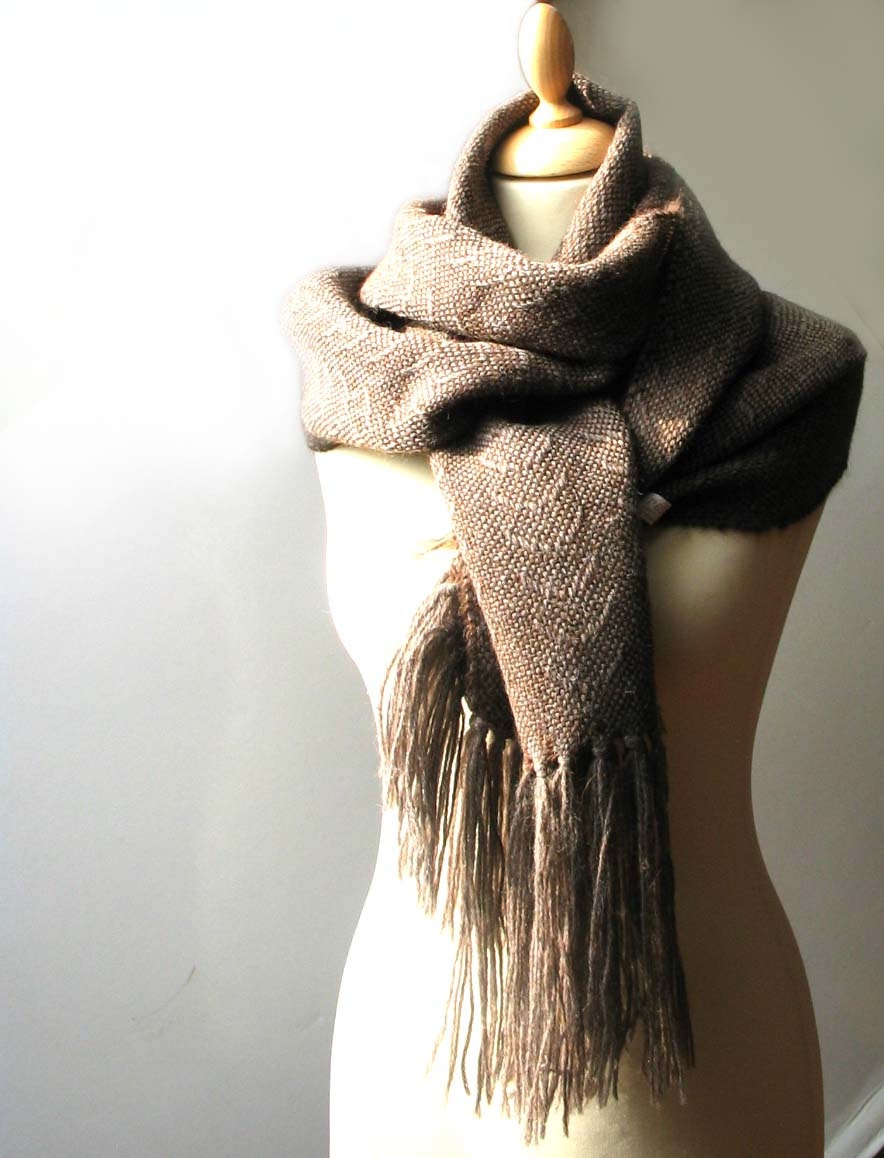 Handwoven unisex scarf in warm and smooth natural alpaca wool - brown