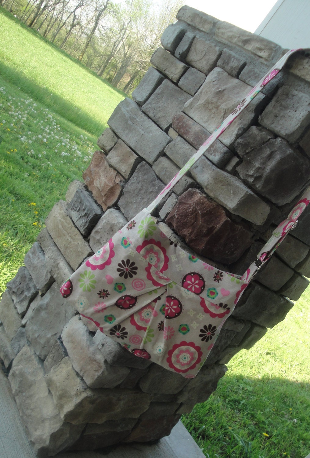 Artsy Abigail - Pleated Corduroy Shoulder Bag / Purse / Tote - Flowers and Hearts