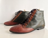 90s Grunge Ankle Booties Lace-up Leather Size 6 Editions brand