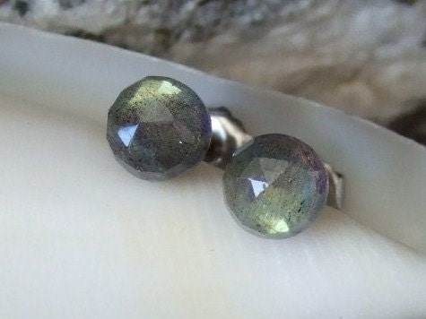 Labradorescence Exists Rose Cuts 6mm Faceted Labradorite Stud Earrings Earings Titanium Post and Clutch Flash Sparkly Magic Hypo Allergenic