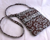 Zippered shoulder crossbody bag