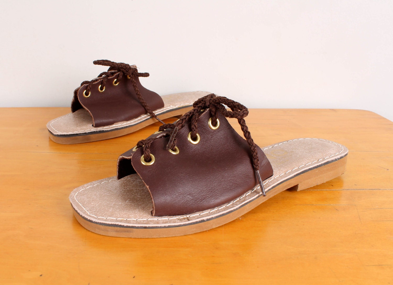 60s / 70s Slide Sandals - Womens 7 - Dark Brown Leather Flat Laceup Sandal Slides Kino Key West 1960s 1970s Summer Footwear