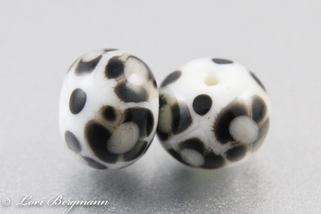 Snow Leopard Earring Pair, Lampwork Bead Set with Black Spacers, Animal Print